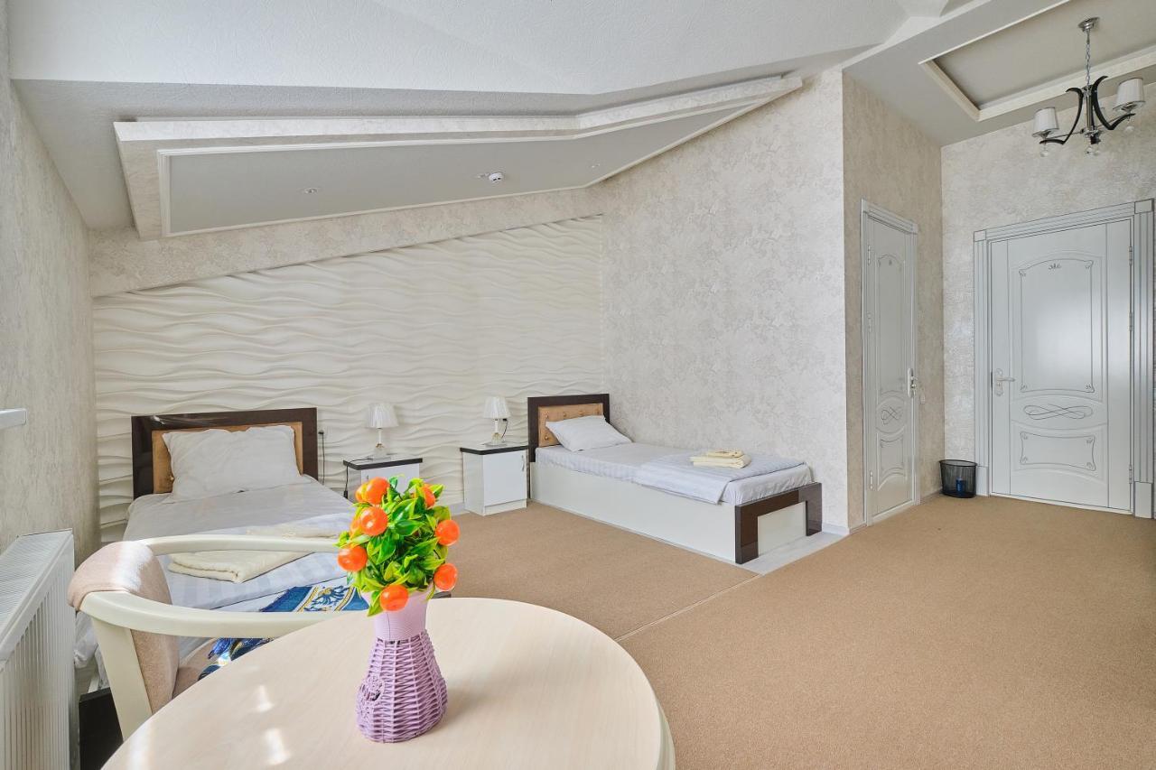 Gunesh Hotel 撒马尔罕 外观 照片