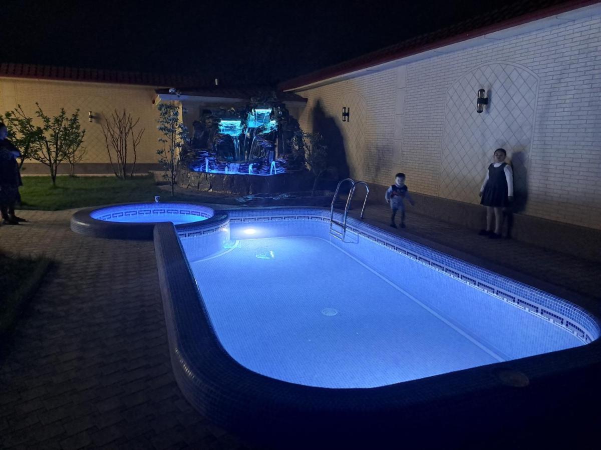 Gunesh Hotel 撒马尔罕 外观 照片